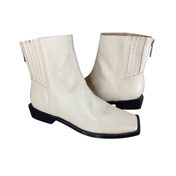 NEW Schutz Guilly Eggshell Square Toe Low Heel Ankle Boots Size 8B White - Picture 4 of 9
